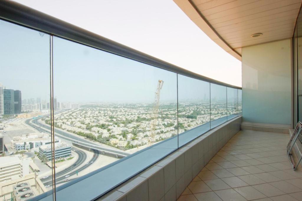 ドバイ1 Bhk - Concorde Tower - Jlt Cluster Hアパートメント エクステリア 写真